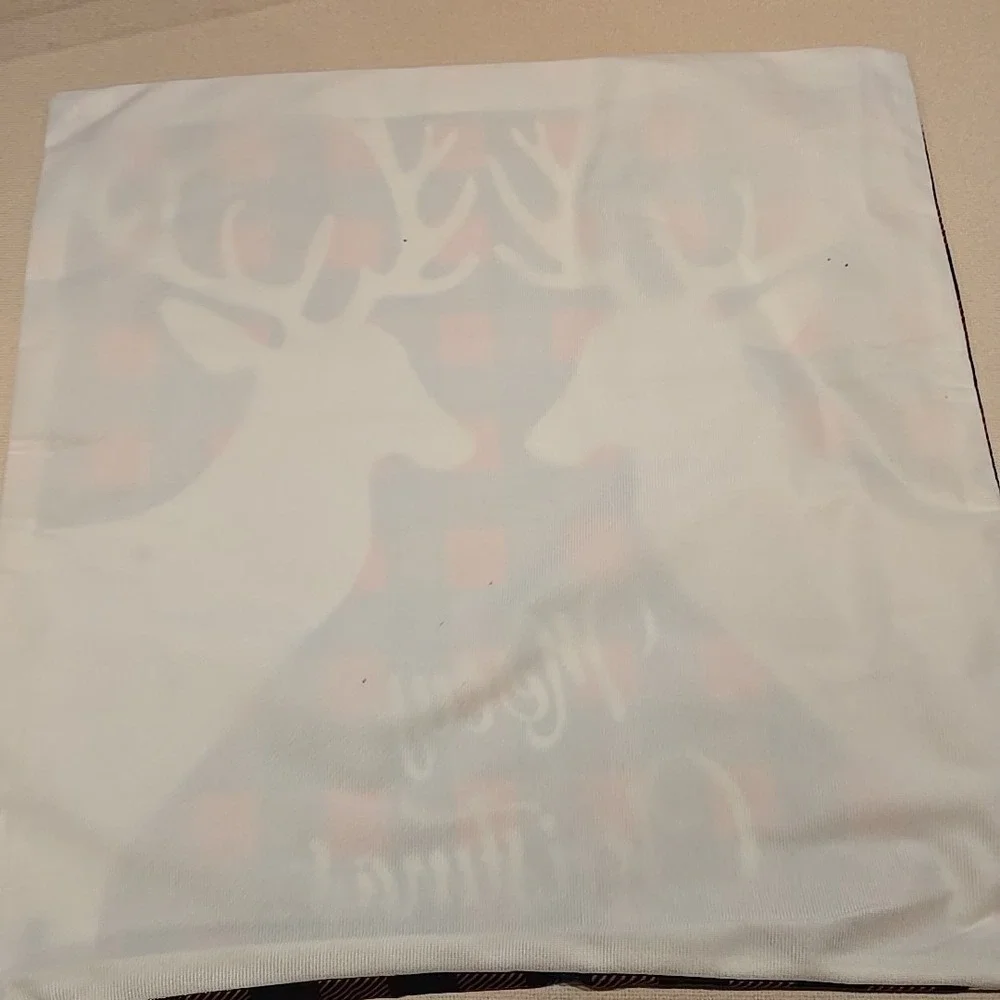 Christmas Holliday Decorations Pillow Covers 18''x18'' -‎ Set of 2